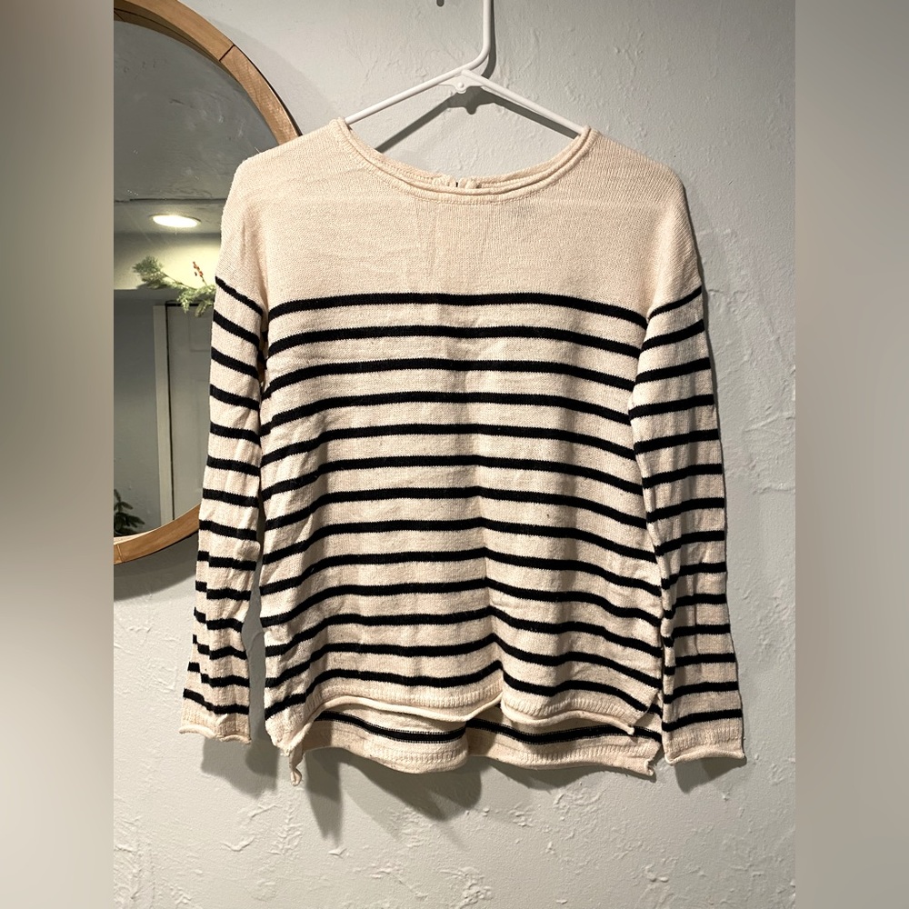 H&M Woman Stripes Sweater with Back Zipper
